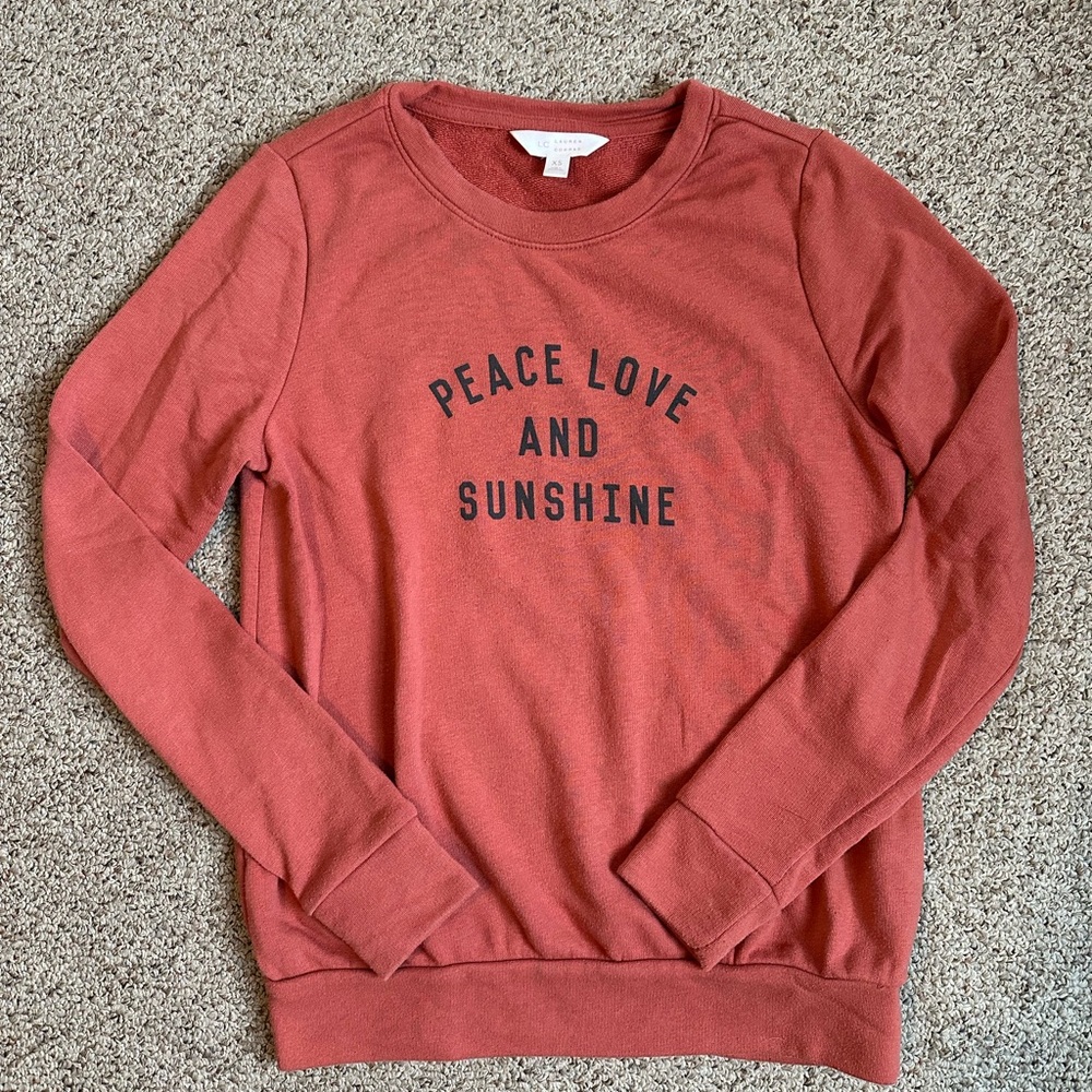 LC Lauren Conrad Rust Graphic 'Peace Love and Sunshine' Crewneck